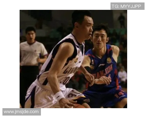 原帅：从青年才俊到篮球场上的领军人物，探索他的成长与奋斗历程