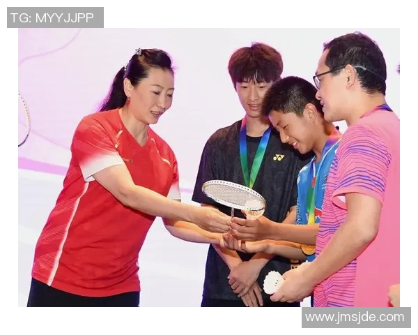 成都羽毛球队与武汉羽毛球队赛后复盘分析比赛节奏与战术对比MBA